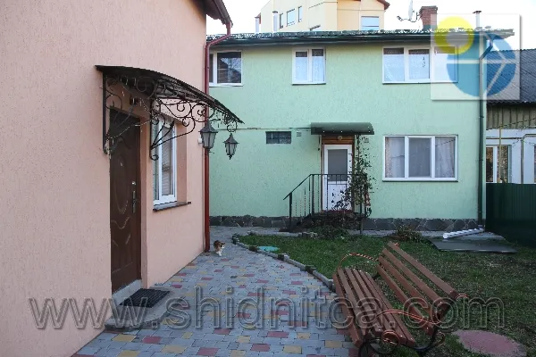 Східниця Приватна садиба Безнікова.