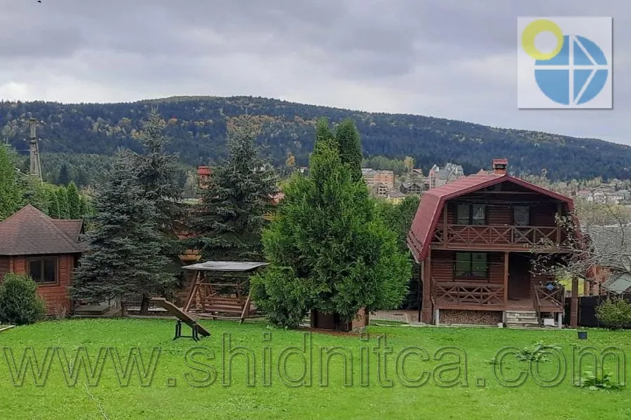 Східниця Котеджі Ватра.