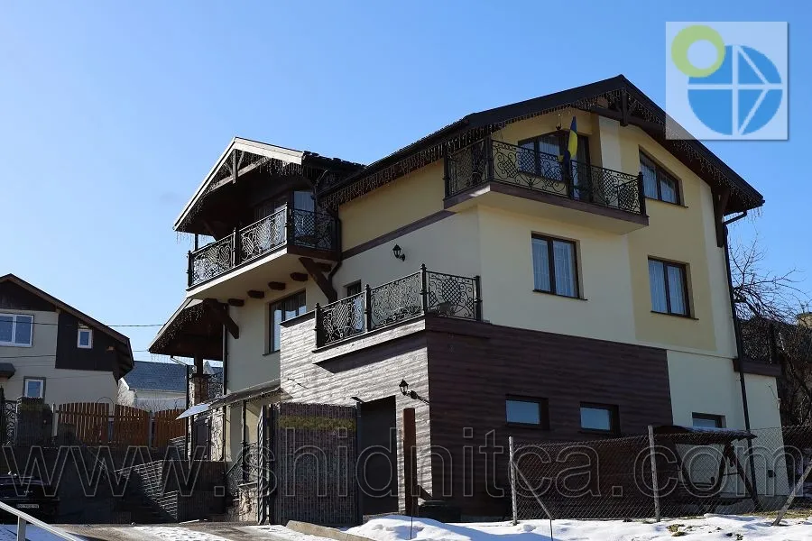 Східниця Приватна садиба Карамель.